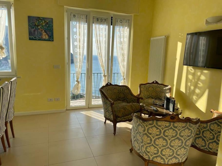 Ocean View Villa With Fast Wi-Fi And Elevator To Town Levanto Eksteriør billede